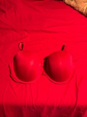 Victoria's Secret Bright Red T-Shirt Bra